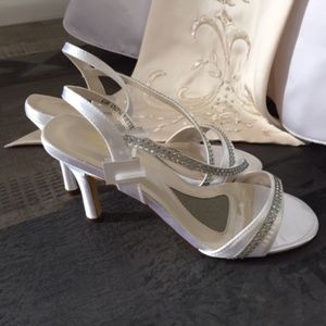 New bridal sandals